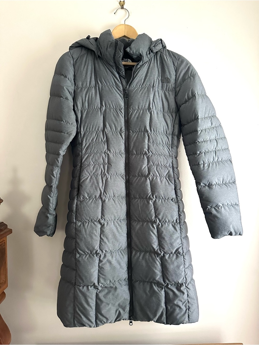 The‎ North Face • Metropolis Parka II in Heathered Gray